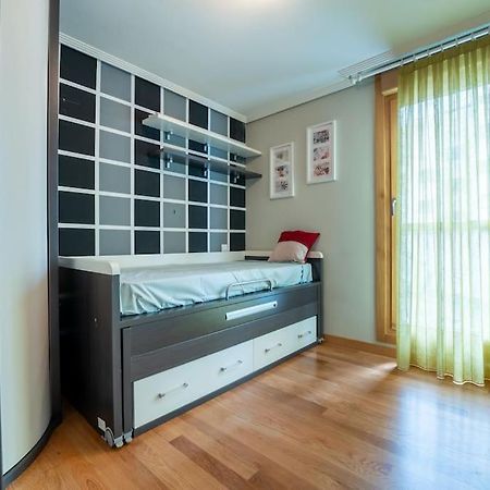 Apartamento En El Corazon De La Ciudad Con Parking Santander Exteriör bild