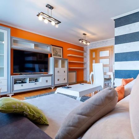 Apartamento En El Corazon De La Ciudad Con Parking Santander Exteriör bild