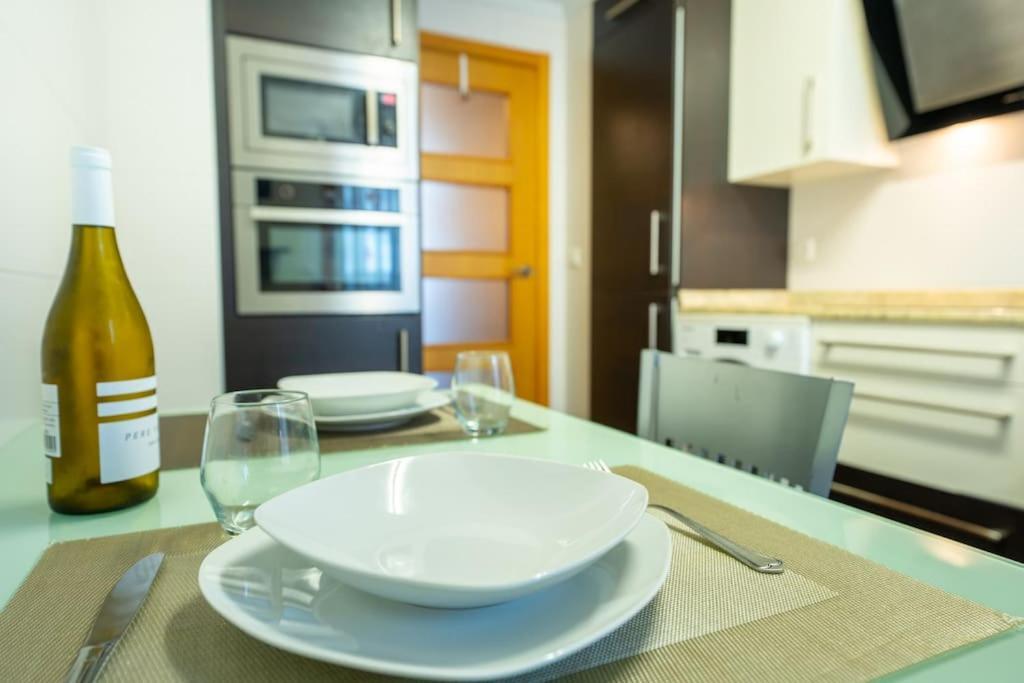 Apartamento En El Corazon De La Ciudad Con Parking Santander Exteriör bild