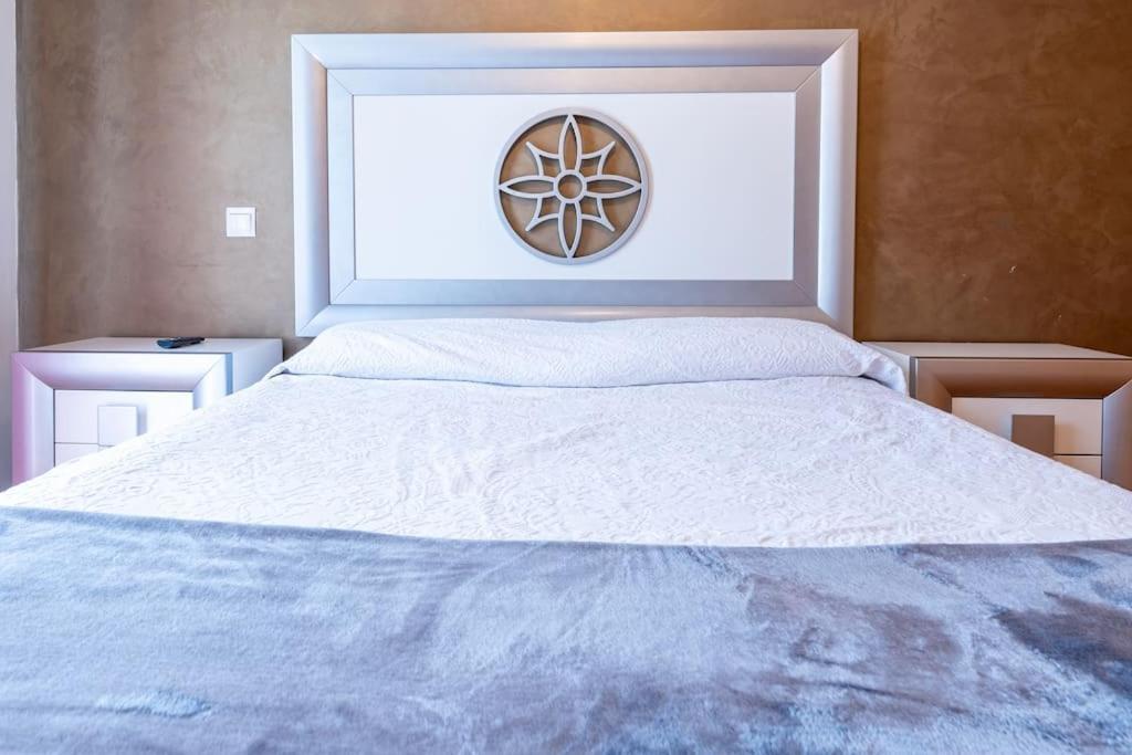 Apartamento En El Corazon De La Ciudad Con Parking Santander Exteriör bild